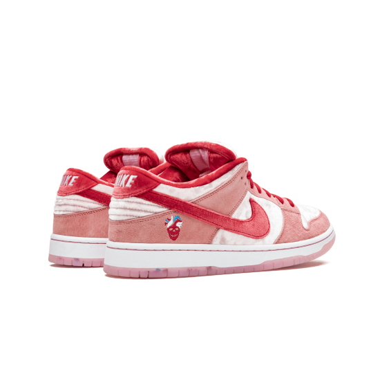 Nike SB Dunk Low Pro StrangeLove